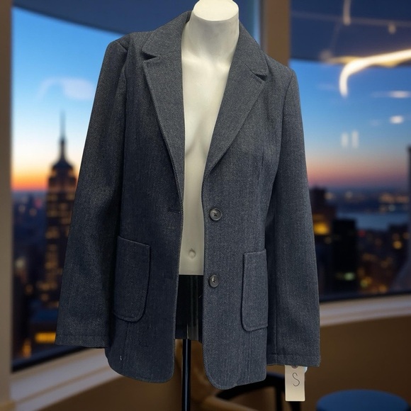 St. John's Bay Jackets & Blazers - St. John's Bay size S - Stylish Gray Blazer